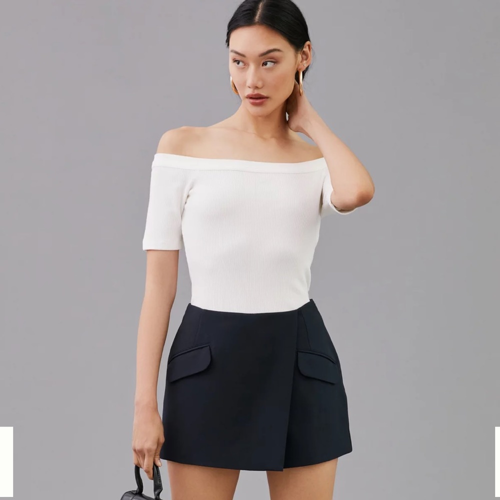 Anthropologie Maeve Black Tailored Skort in Black